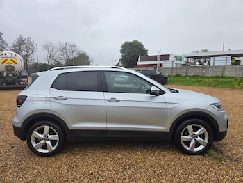 Used Volkswagen T-Cross 2021 for sale - 77719460: Photo
