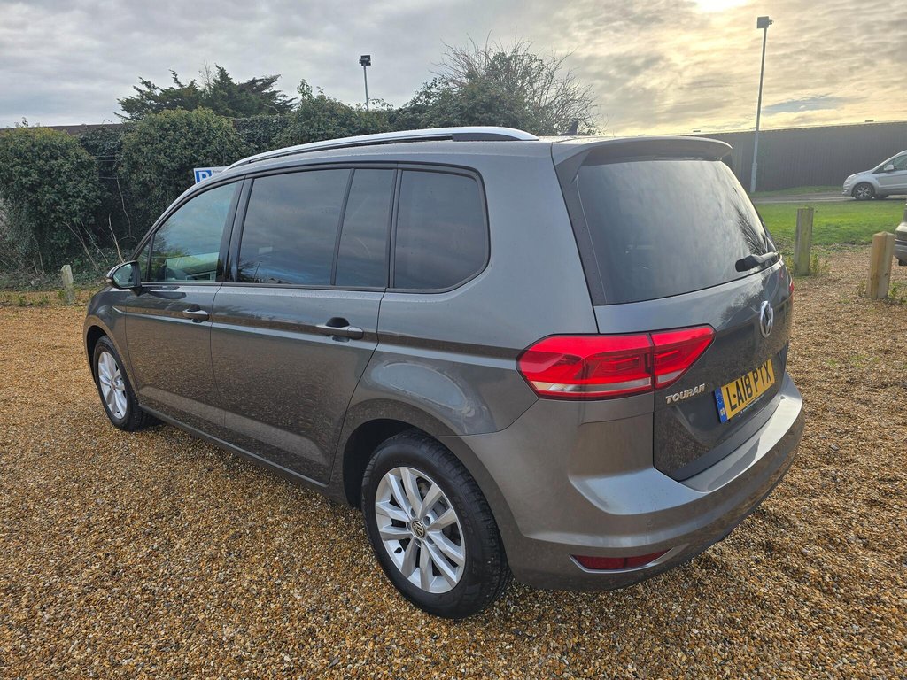 Used Volkswagen Touran 2018 for sale - 77719581: Photo 13