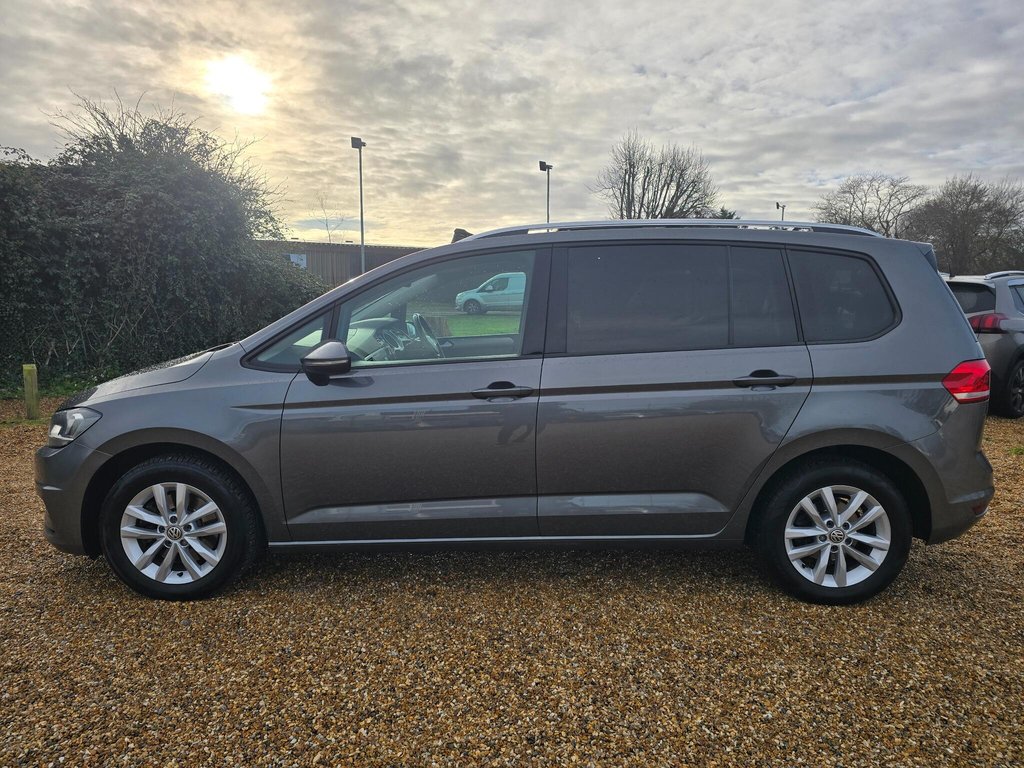 Used Volkswagen Touran 2018 for sale - 77719581: Photo 16