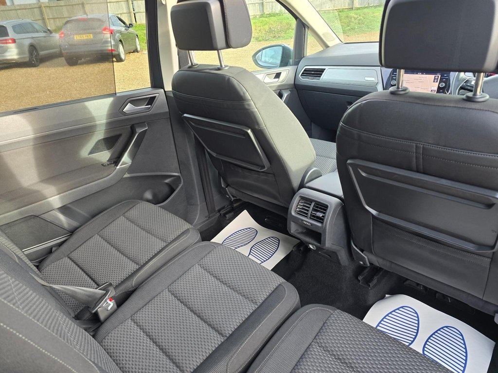 Used Volkswagen Touran 2018 for sale - 77719581: Photo 38