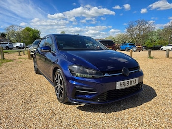 Used Volkswagen Golf 2019 for sale - 78458022: Photo