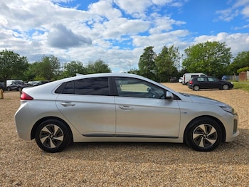 Used Hyundai IONIQ 2018 for sale - 78582738: Photo