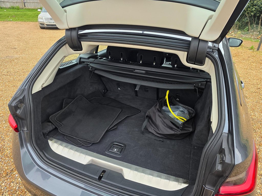 Used BMW 3 Series 2022 for sale - 77719466: Photo 12