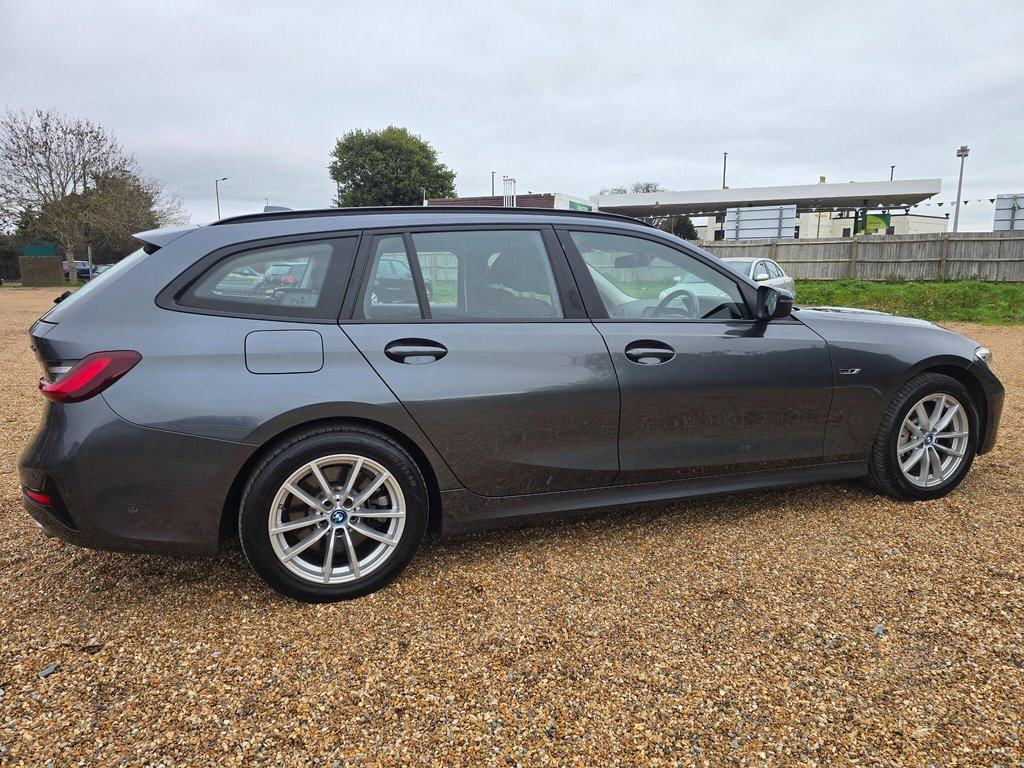 Used BMW 3 Series 2022 for sale - 77719466: Photo 5