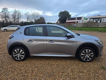 Used Peugeot E-208 2020 for sale - 78468683: Photo
