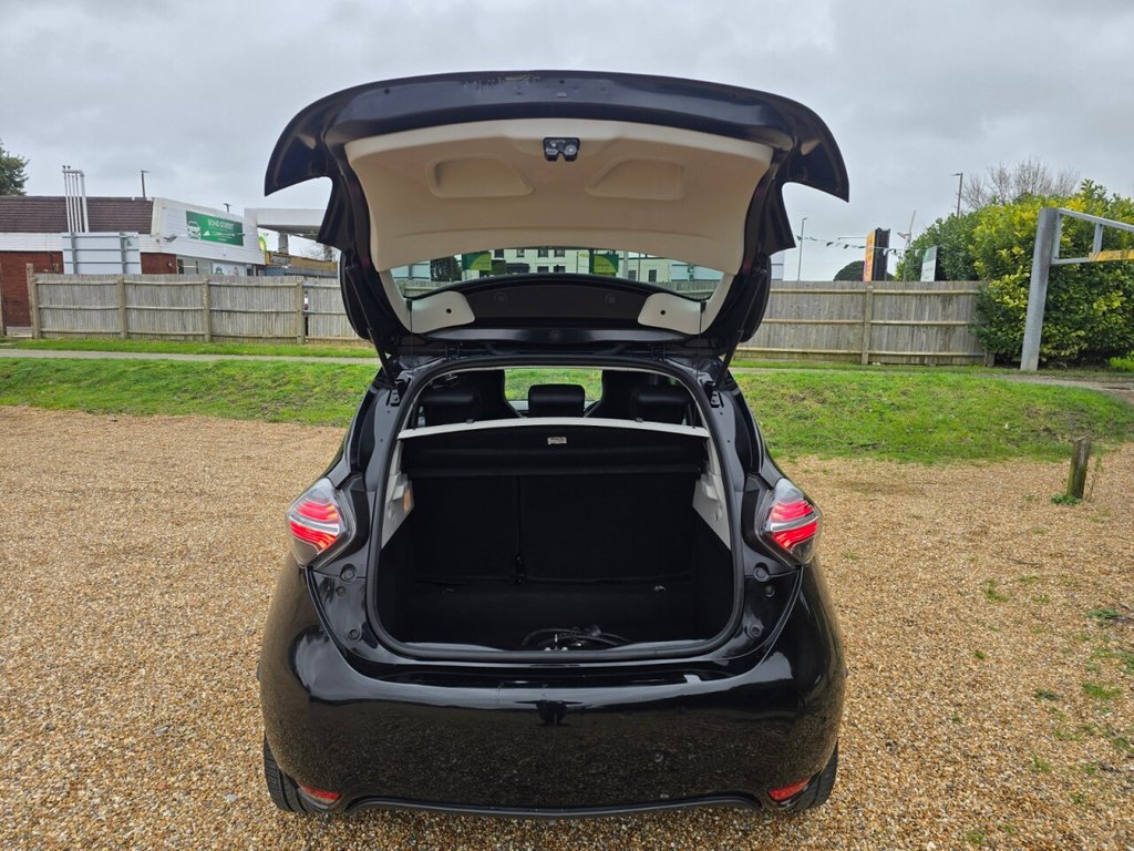 Used Renault Zoe 2020 for sale - 77719591: Photo 9