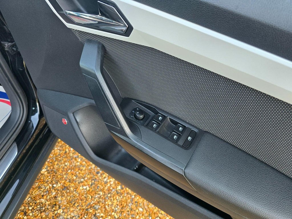 Used SEAT Arona 2018 for sale - 77719470: Photo 29