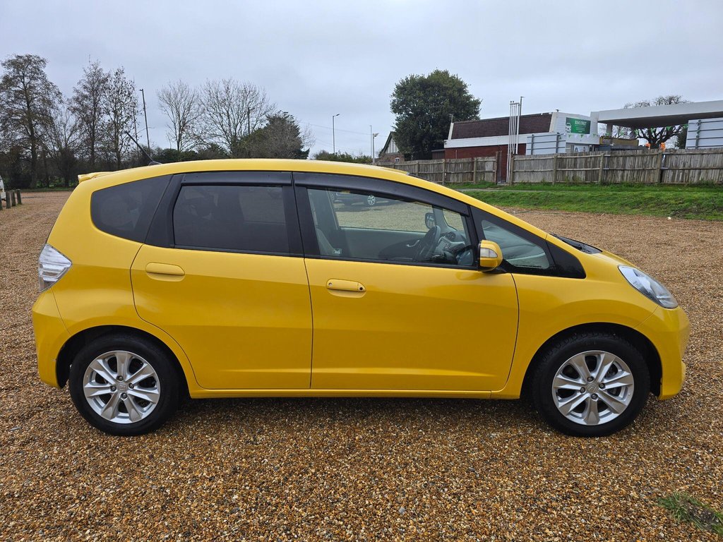 Used Honda Fit 2025 for sale - 77719398: Photo 4