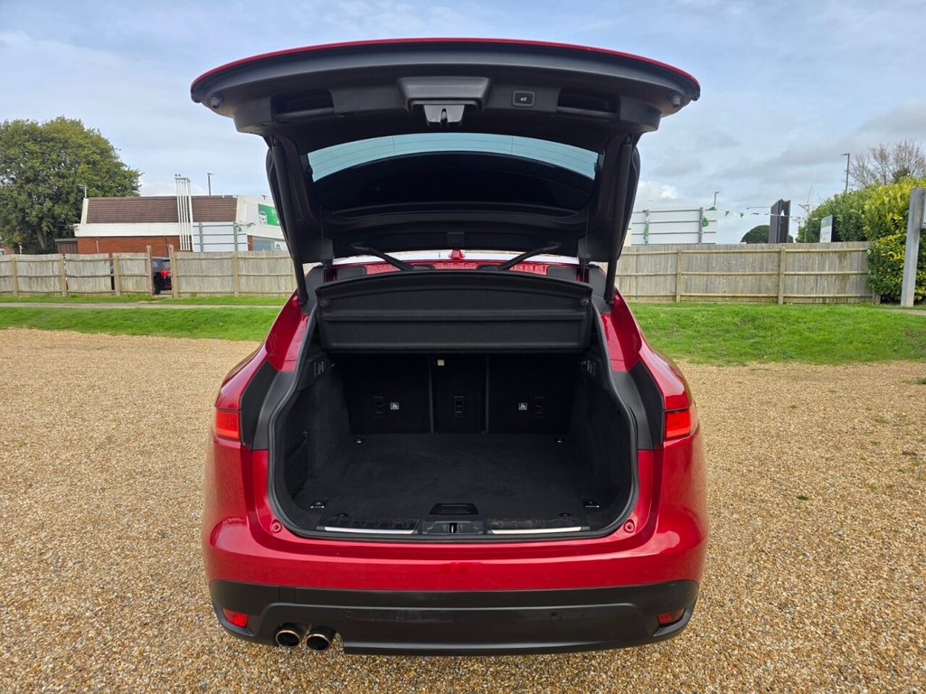 Used Jaguar F-Pace 2019 for sale - 77919884: Photo 11