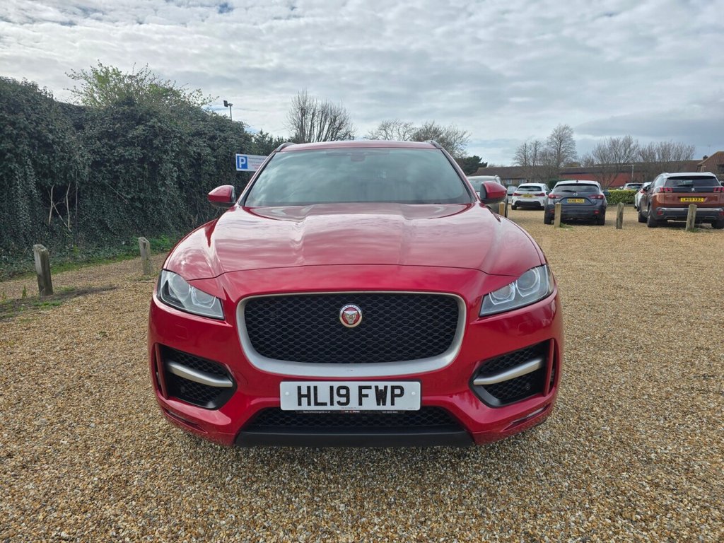 Used Jaguar F-Pace 2019 for sale - 77919884: Photo 2