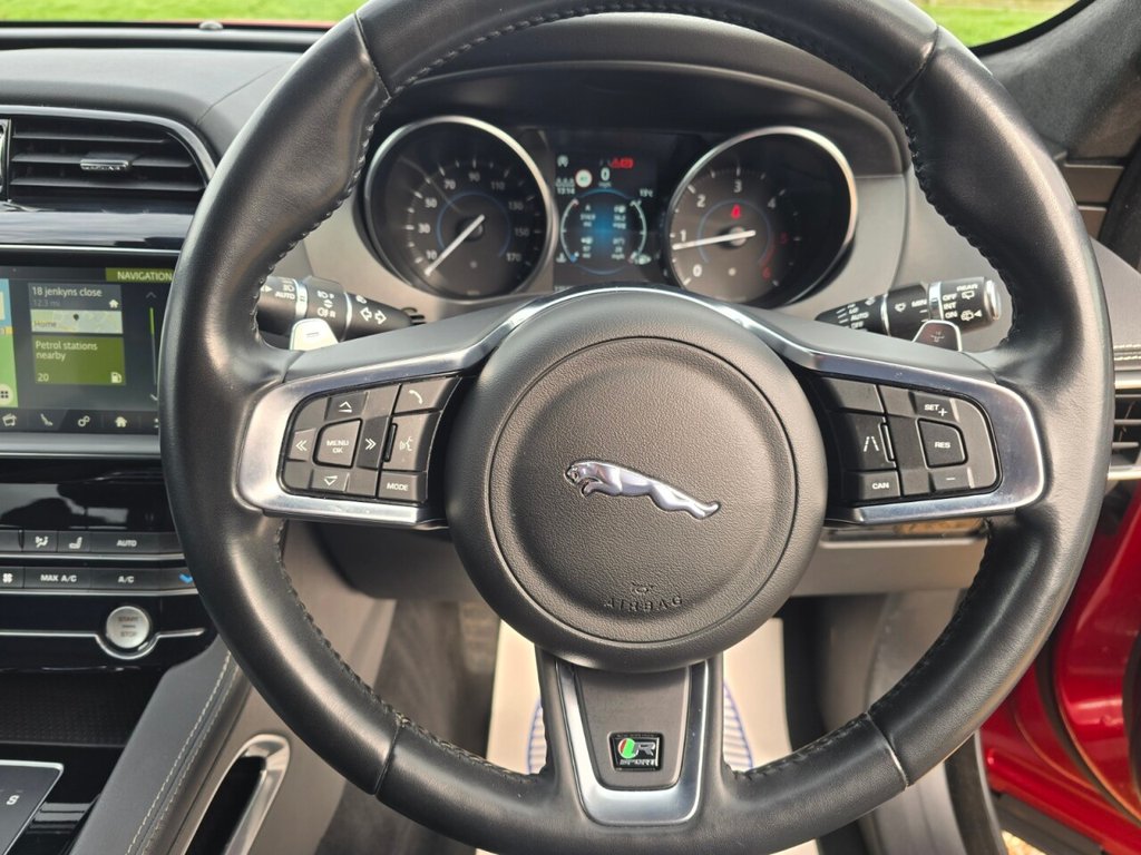 Used Jaguar F-Pace 2019 for sale - 77919884: Photo 31