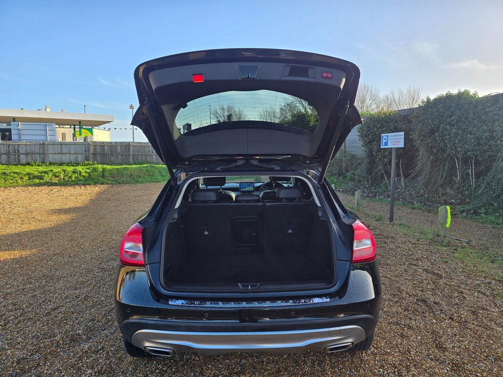 Used Mercedes-Benz GLA 2016 for sale - 77719468: Photo 11