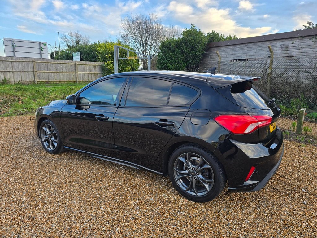 Used Ford Focus 2021 for sale - 77719479: Photo 12