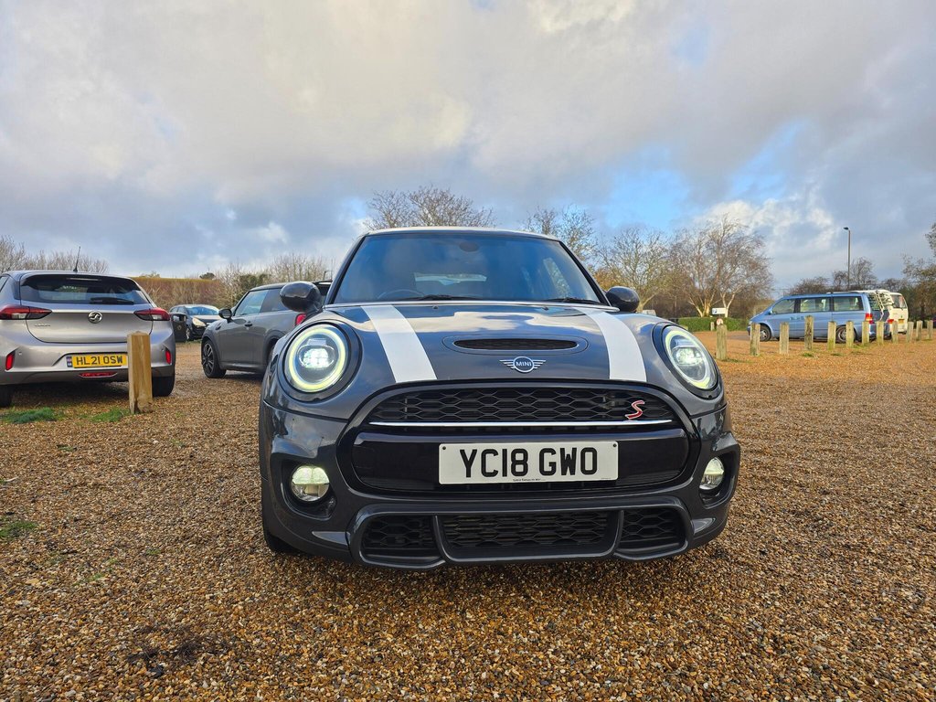 Used MINI Hatch 2018 for sale - 77719526: Photo 2