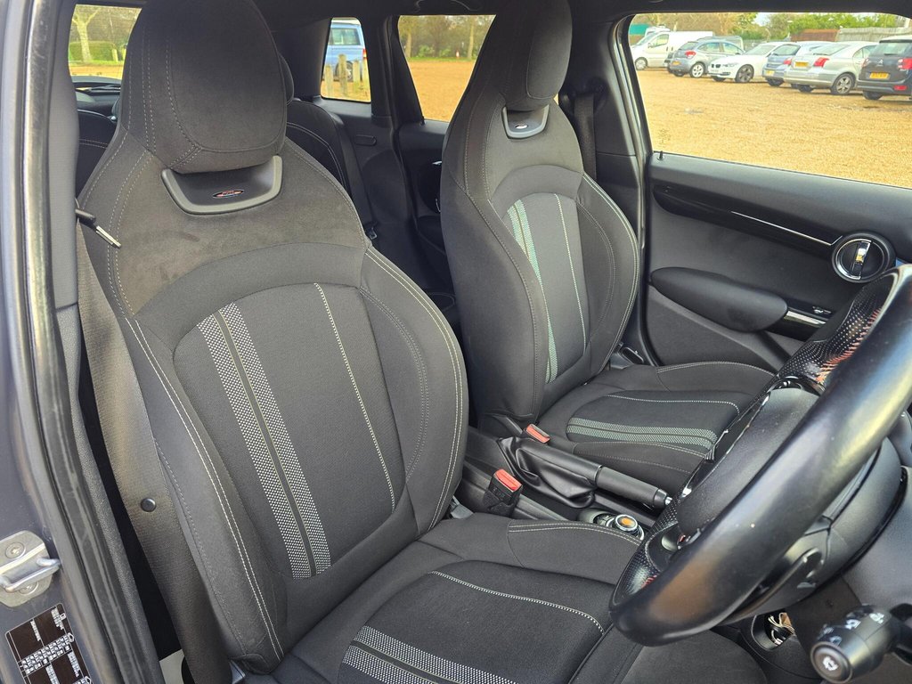 Used MINI Hatch 2018 for sale - 77719526: Photo 27