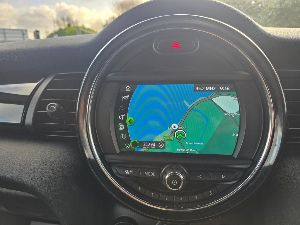 Used MINI Hatch 2018 for sale - 77719526: Photo 36