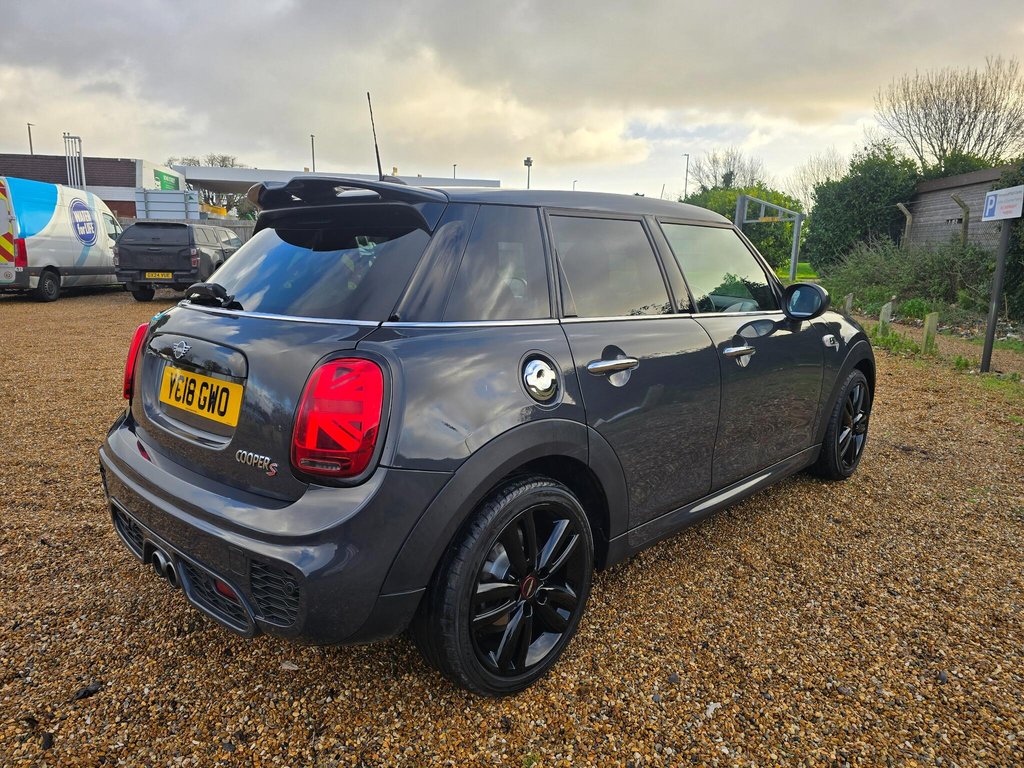 Used MINI Hatch 2018 for sale - 77719526: Photo 7