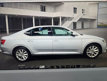Used Skoda Superb 2020 for sale - 77719571: Photo