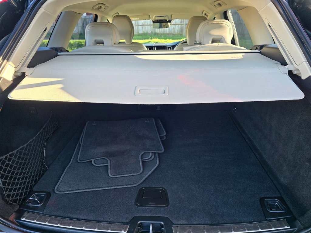 Used Volvo XC60 2018 for sale - 77719461: Photo 11