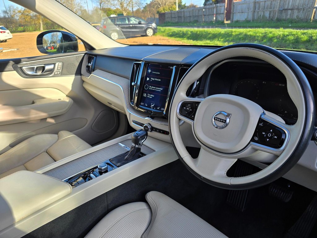 Used Volvo XC60 2018 for sale - 77719461: Photo 18