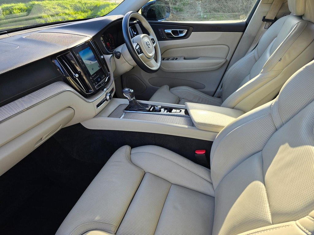 Used Volvo XC60 2018 for sale - 77719461: Photo 29