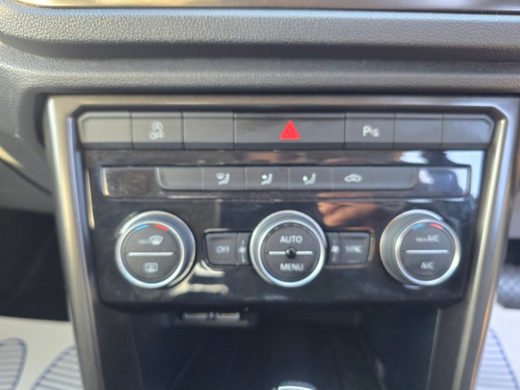 Used Volkswagen T-Roc 2020 for sale - 78215804: Photo 22