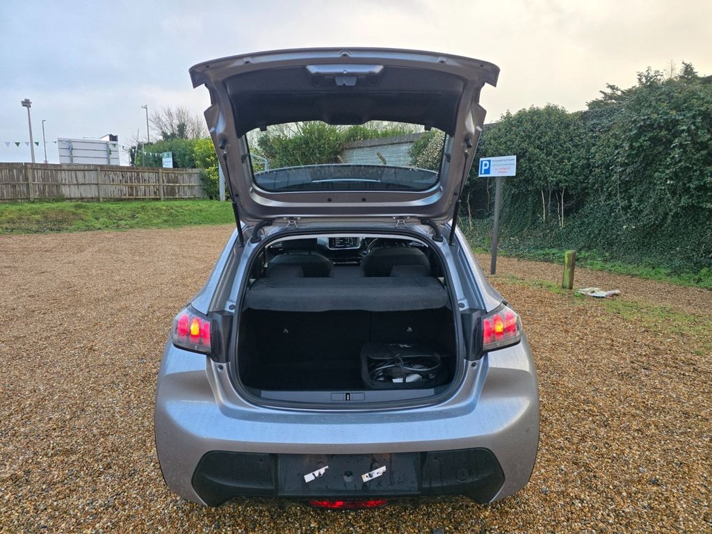 Used Peugeot E-208 2020 for sale - 77719576: Photo 8