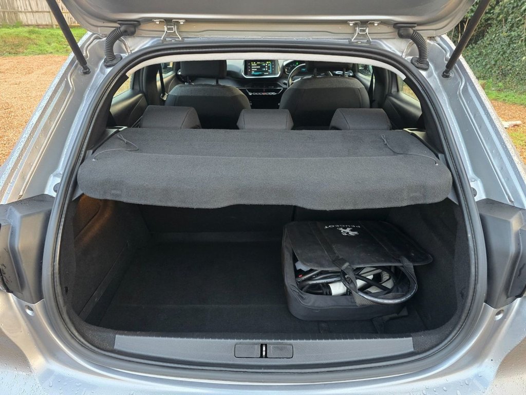 Used Peugeot E-208 2020 for sale - 77719576: Photo 9