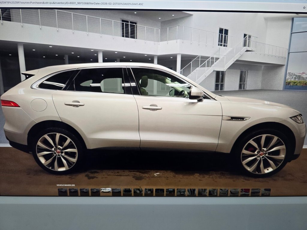 Used Jaguar F-Pace 2019 for sale - 77719836: Photo 2