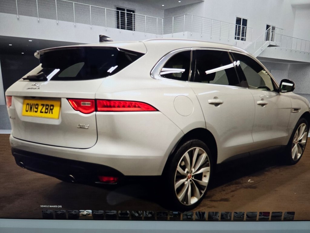 Used Jaguar F-Pace 2019 for sale - 77719836: Photo 3