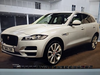 Used Jaguar F-Pace 2019 for sale - 77719836: Photo