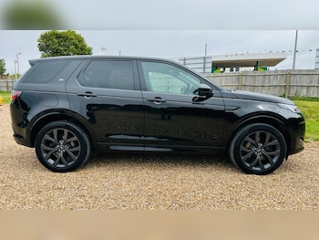 Used Land Rover Discovery Sport 2021 for sale - 79129450: Photo