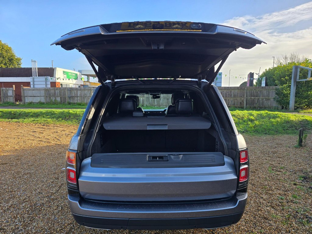 Used Land Rover Range Rover 2019 for sale - 77719467: Photo 10