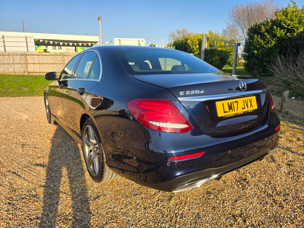 Used Mercedes-Benz E Class 2017 for sale - 77976316: Photo 10