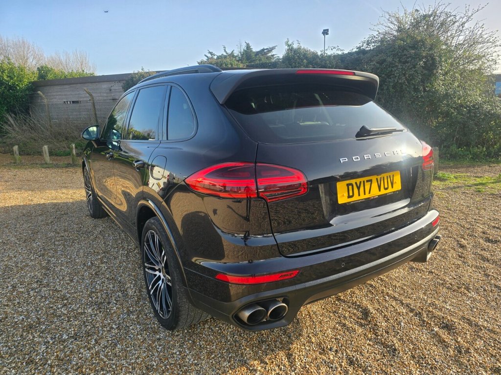 Used Porsche Cayenne 2017 for sale - 77719802: Photo 12