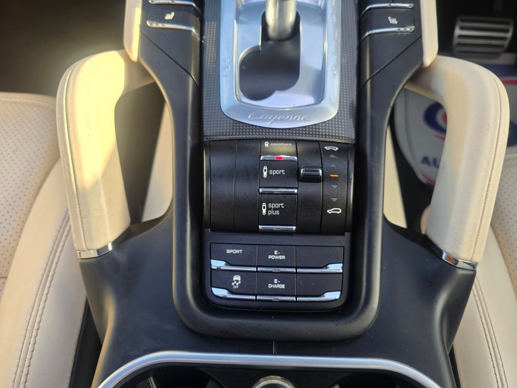 Used Porsche Cayenne 2017 for sale - 77719802: Photo 28