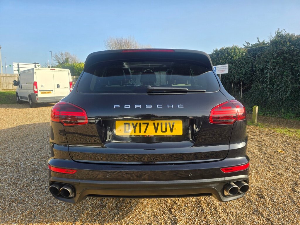 Used Porsche Cayenne 2017 for sale - 77719802: Photo 8