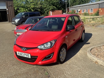 Used Hyundai i20 2014 for sale - 79168208: Photo