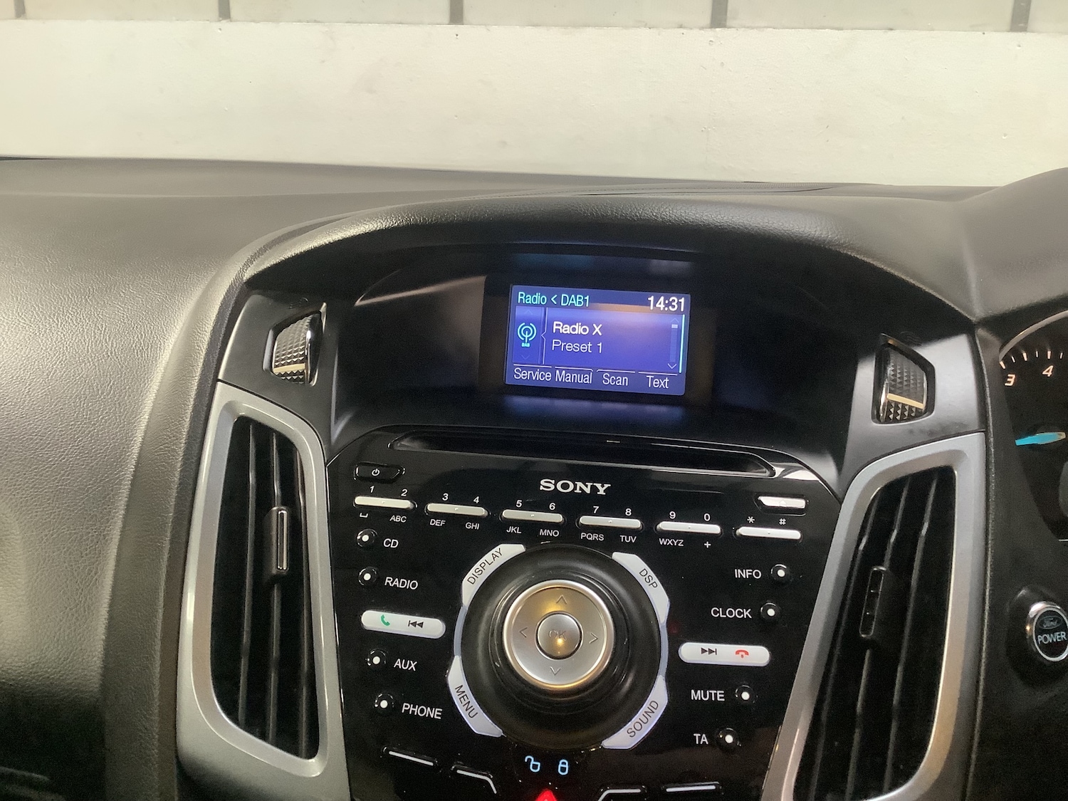 Used Ford Focus 2013 for sale - 77837213: Photo 12