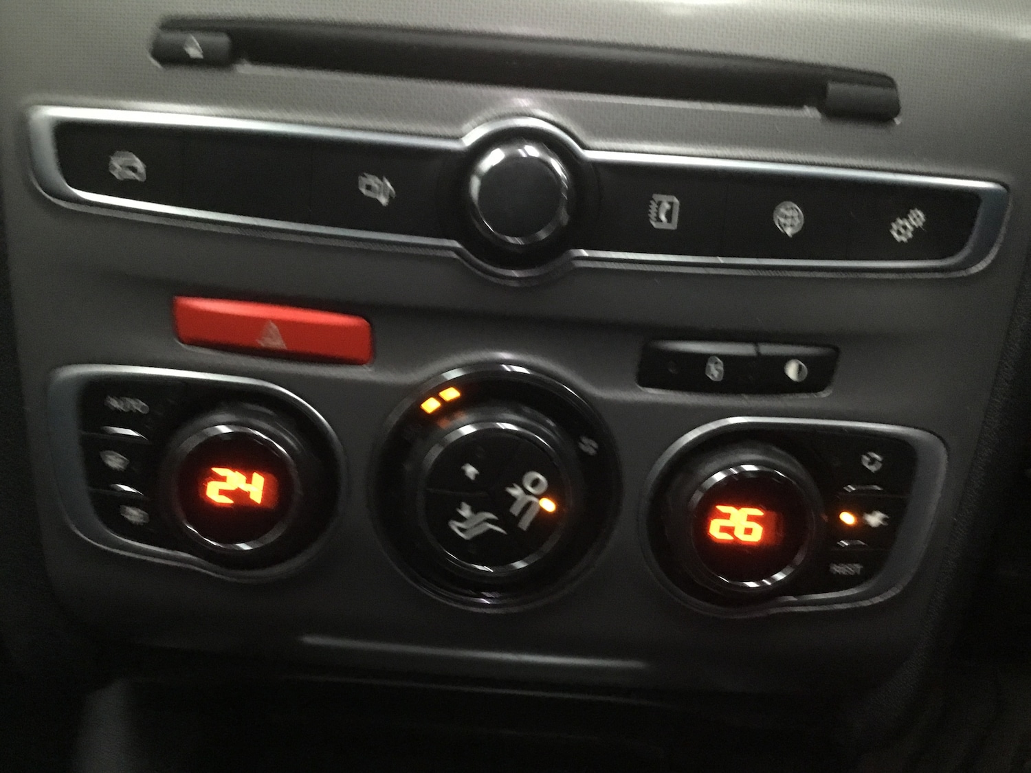 Used Citroen C4 2015 for sale - 77289282: Photo 10