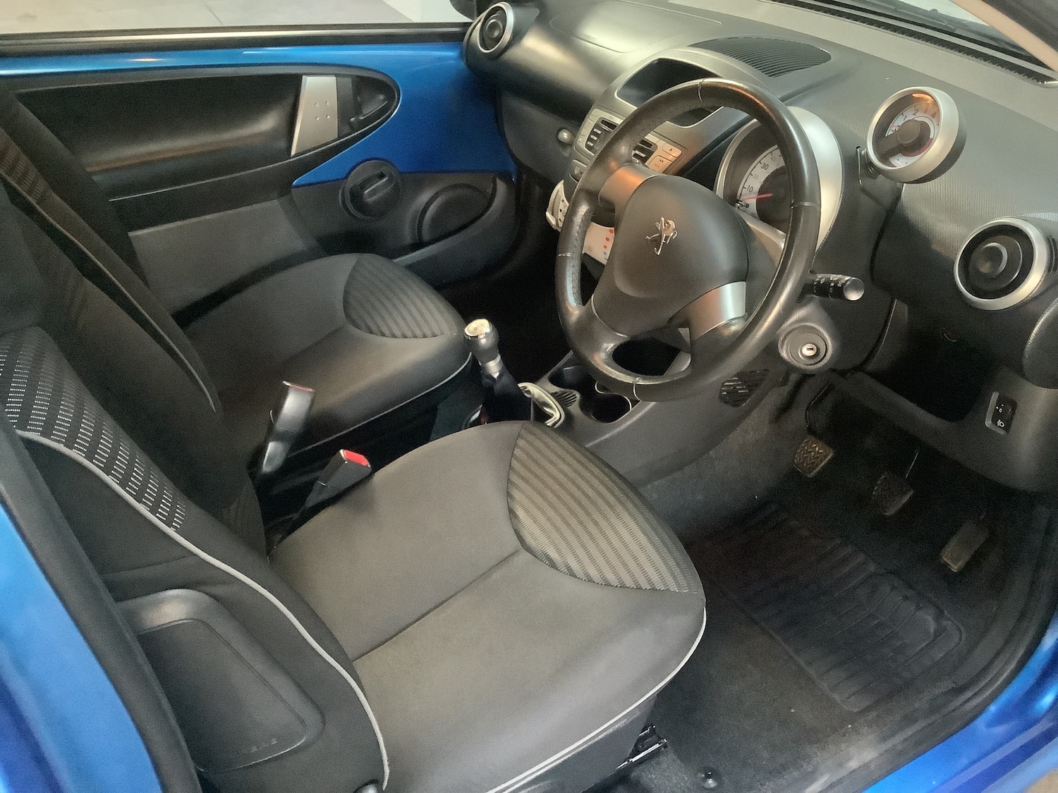 Used Peugeot 107 2013 for sale - 77766277: Photo 5