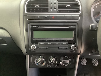 Used Volkswagen Polo 2011 for sale - 78761286: Photo