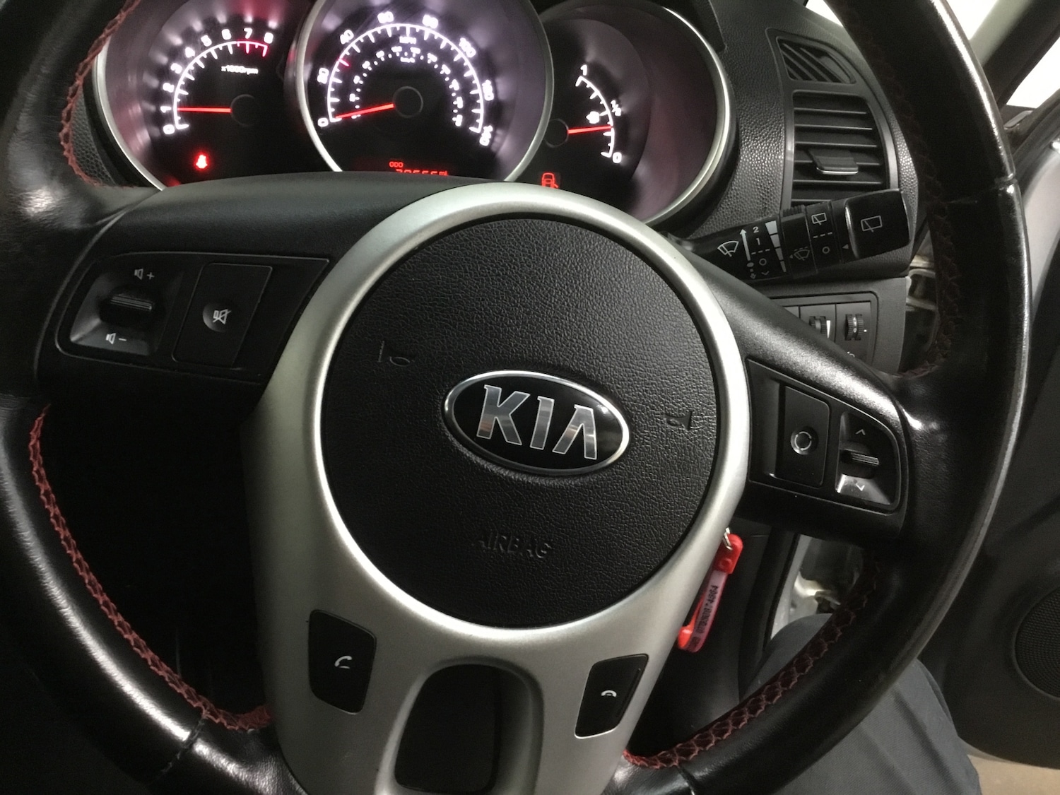 Used Kia Venga 2016 for sale - 76407346: Photo 12