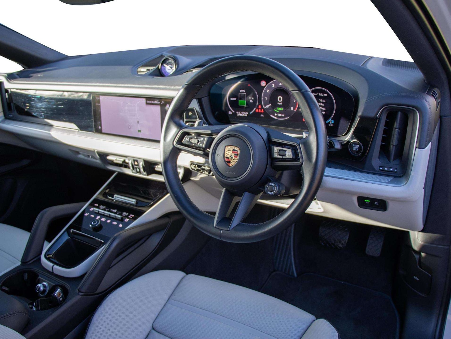 Used Porsche Cayenne 2023 for sale - 77000233: Photo 5