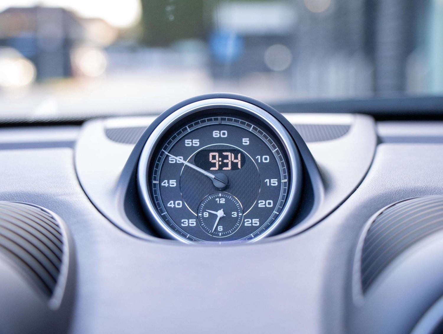 Used Porsche Boxster 2024 for sale - 76435796: Photo 15