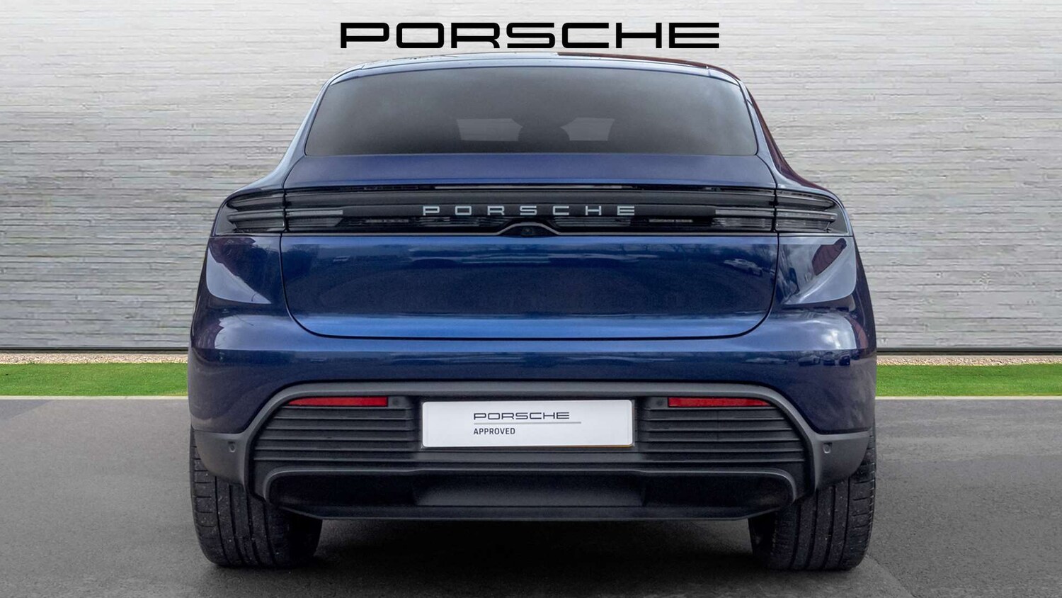 Used Porsche Macan 2025 for sale - 77756509: Photo 10