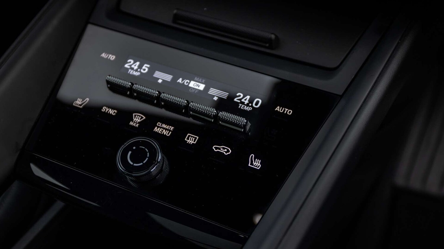 Used Porsche Macan 2025 for sale - 77756509: Photo 24