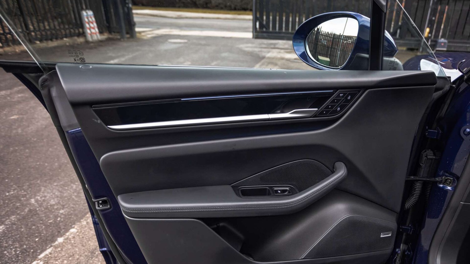 Used Porsche Macan 2025 for sale - 77756509: Photo 28