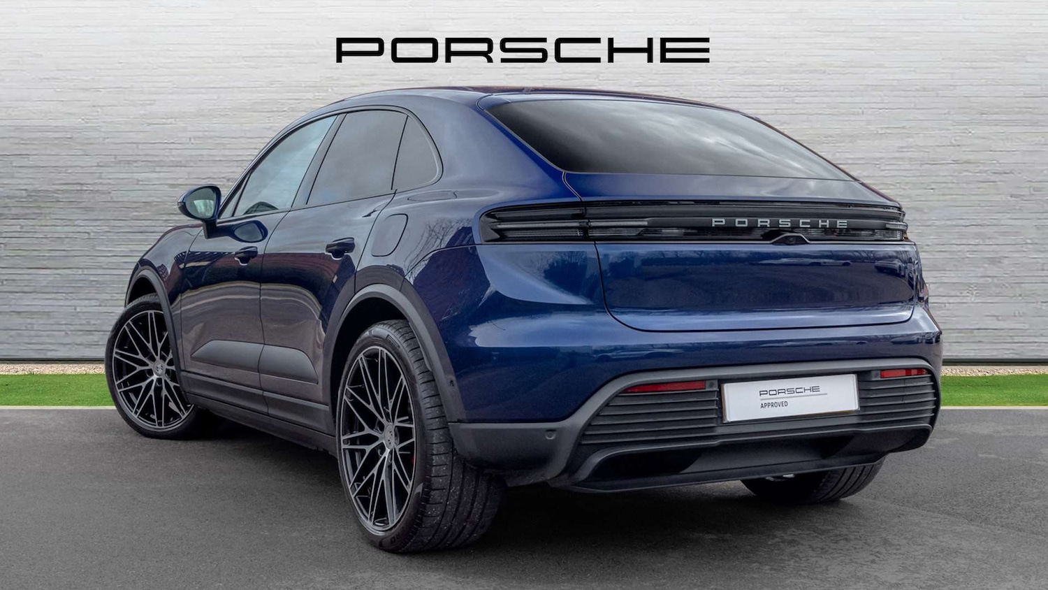 Used Porsche Macan 2025 for sale - 77756509: Photo 4