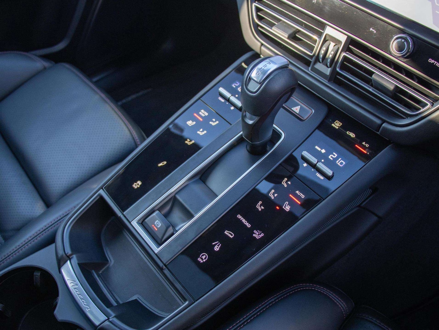 Used Porsche Macan 2022 for sale - 76718177: Photo 11